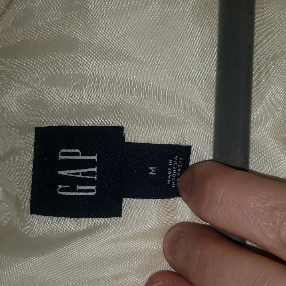 Vest Gap - Picture 3 of 6